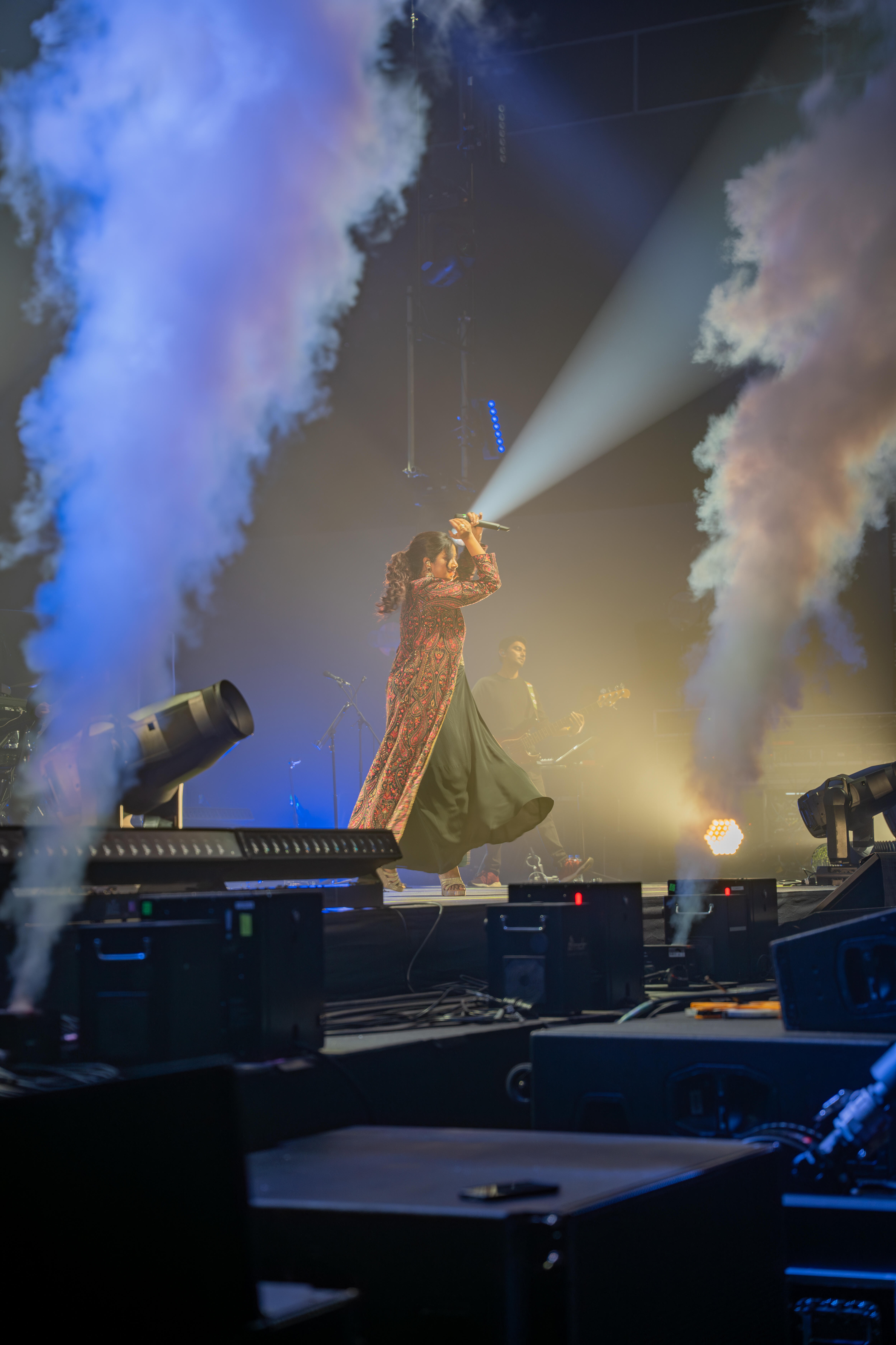 SHREYA GHOSHAL photo 15